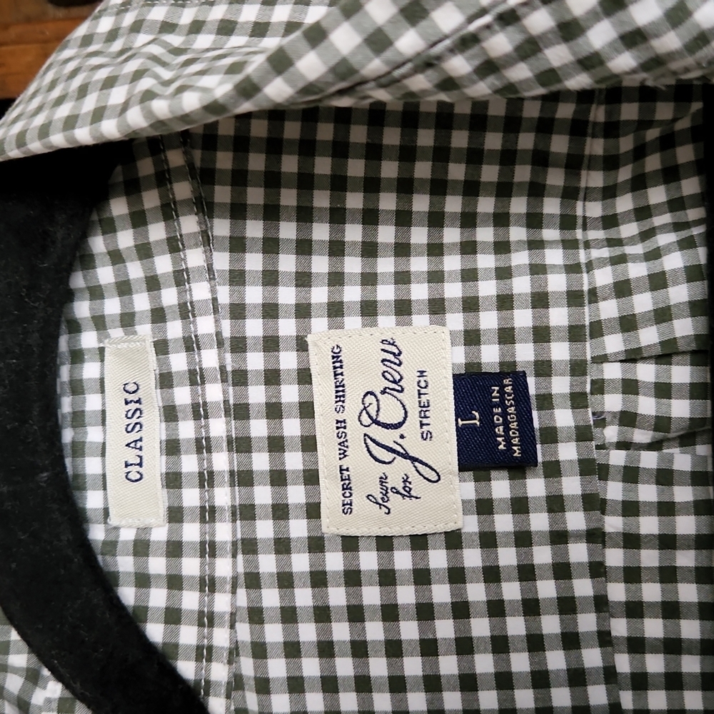 J. Crew, 0253, Olive green classic ghingam man's long sleeve shirt, size L - Picture 6 of 7